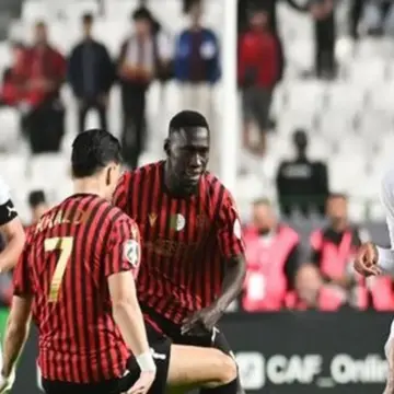 كاف يوجه تحذيرا للزمالك قبل نهائي الكونفدرالية